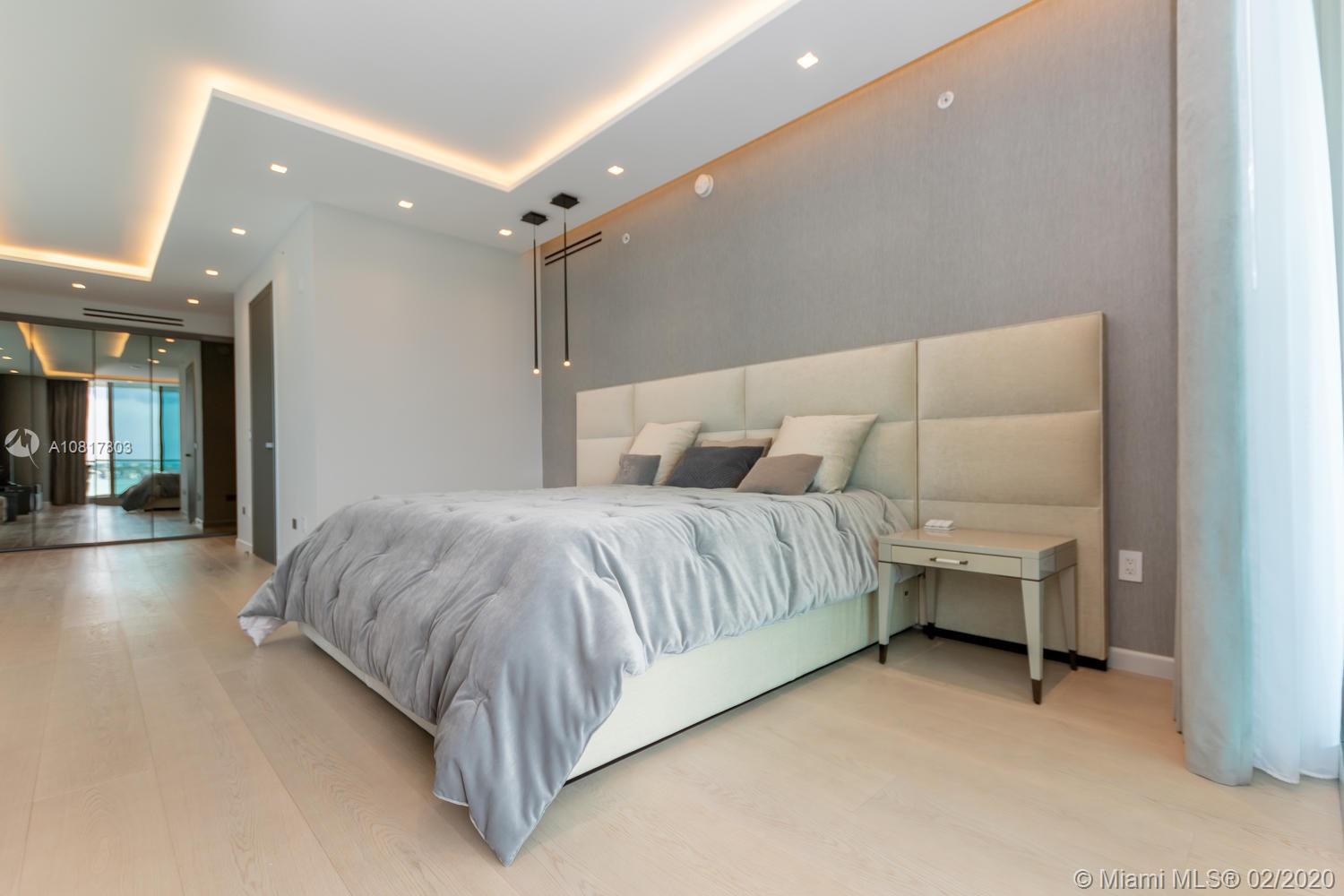 OCEANA BAL HARBOUR CONDO - Residential