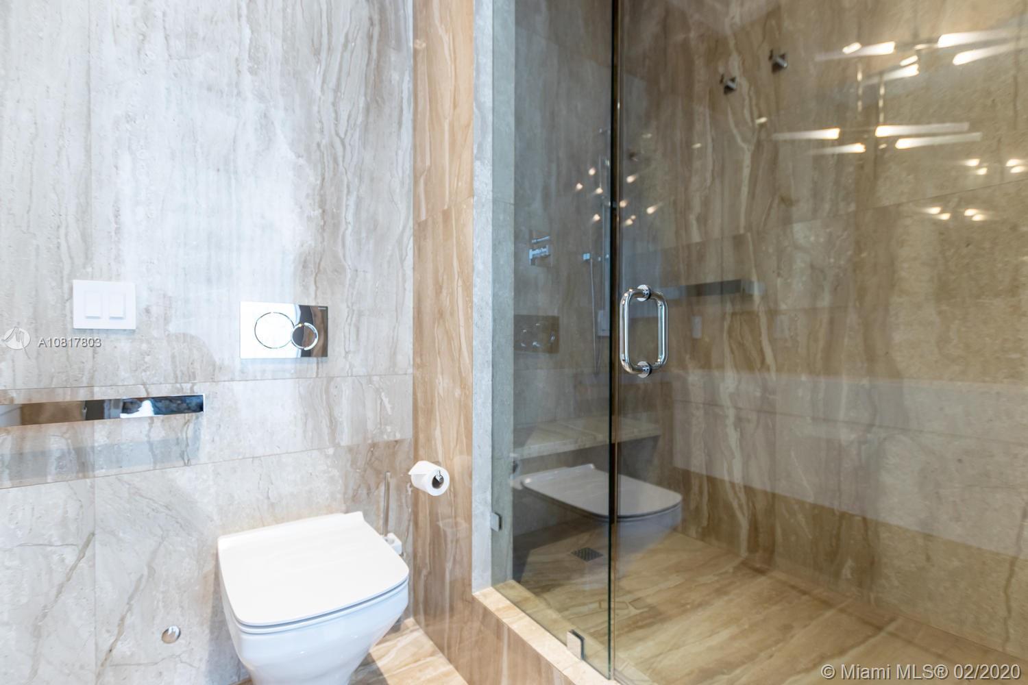 OCEANA BAL HARBOUR CONDO - Residential