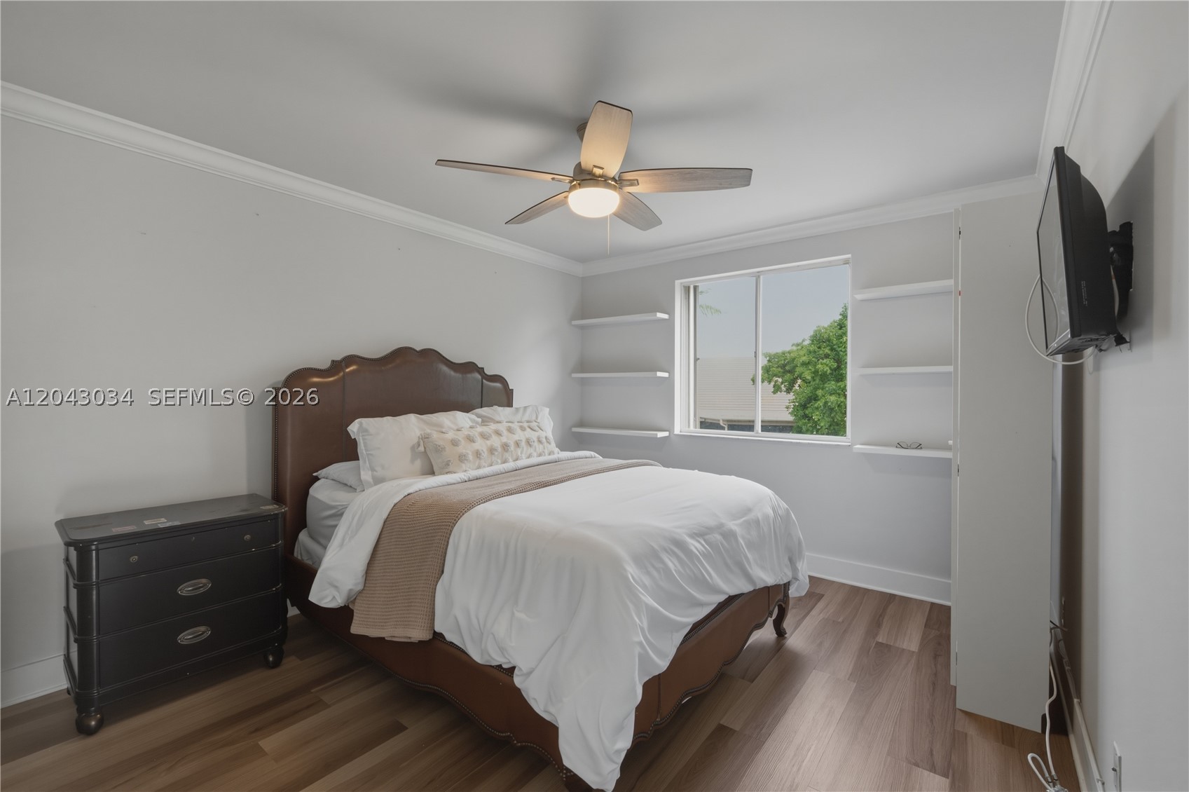 NOB HILL PALMS - Residential