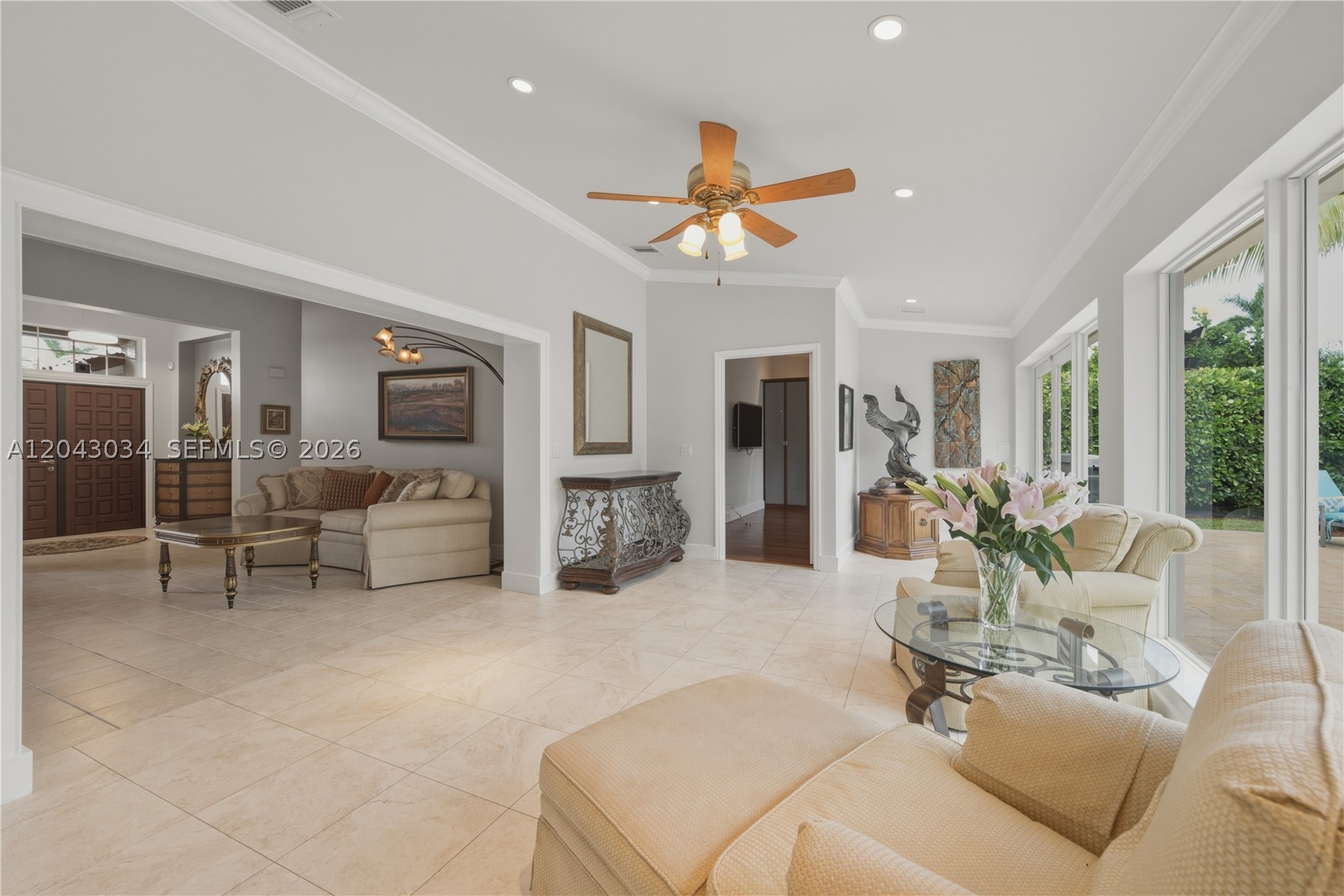 NOB HILL PALMS - Residential