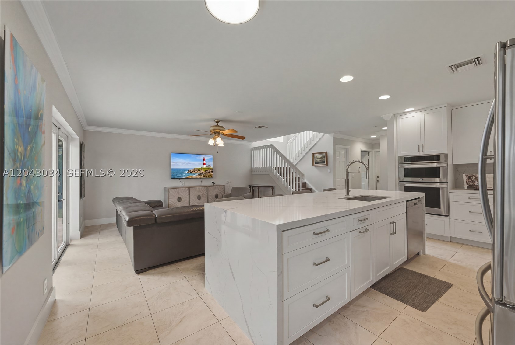 NOB HILL PALMS - Residential