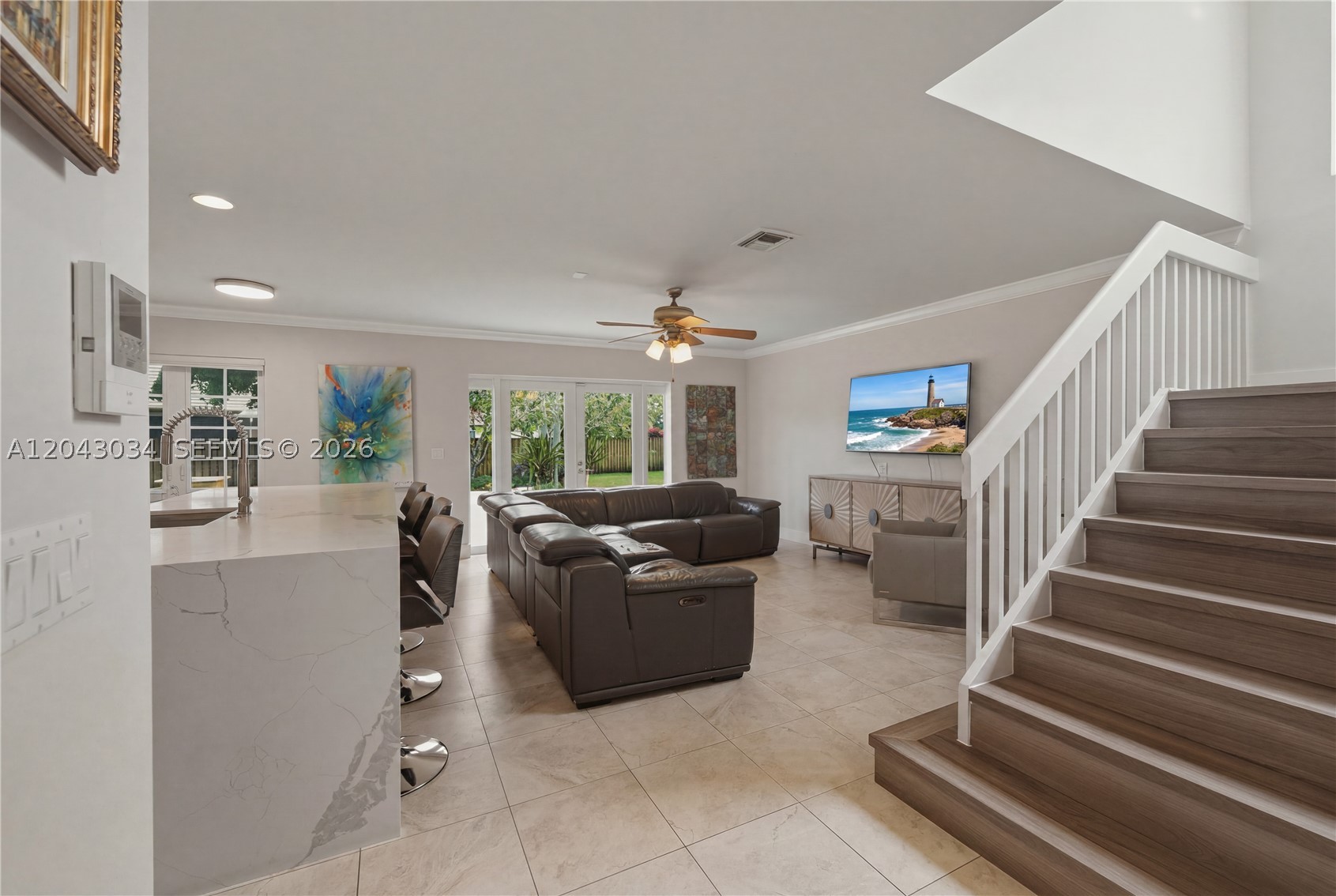 NOB HILL PALMS - Residential