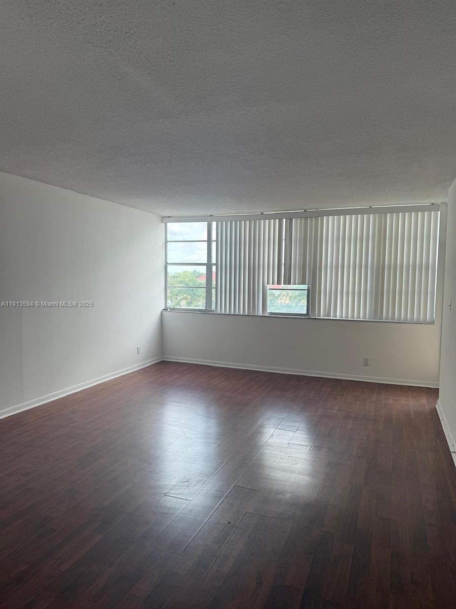 CRESTVIEW TOWERS CONDO - Residential