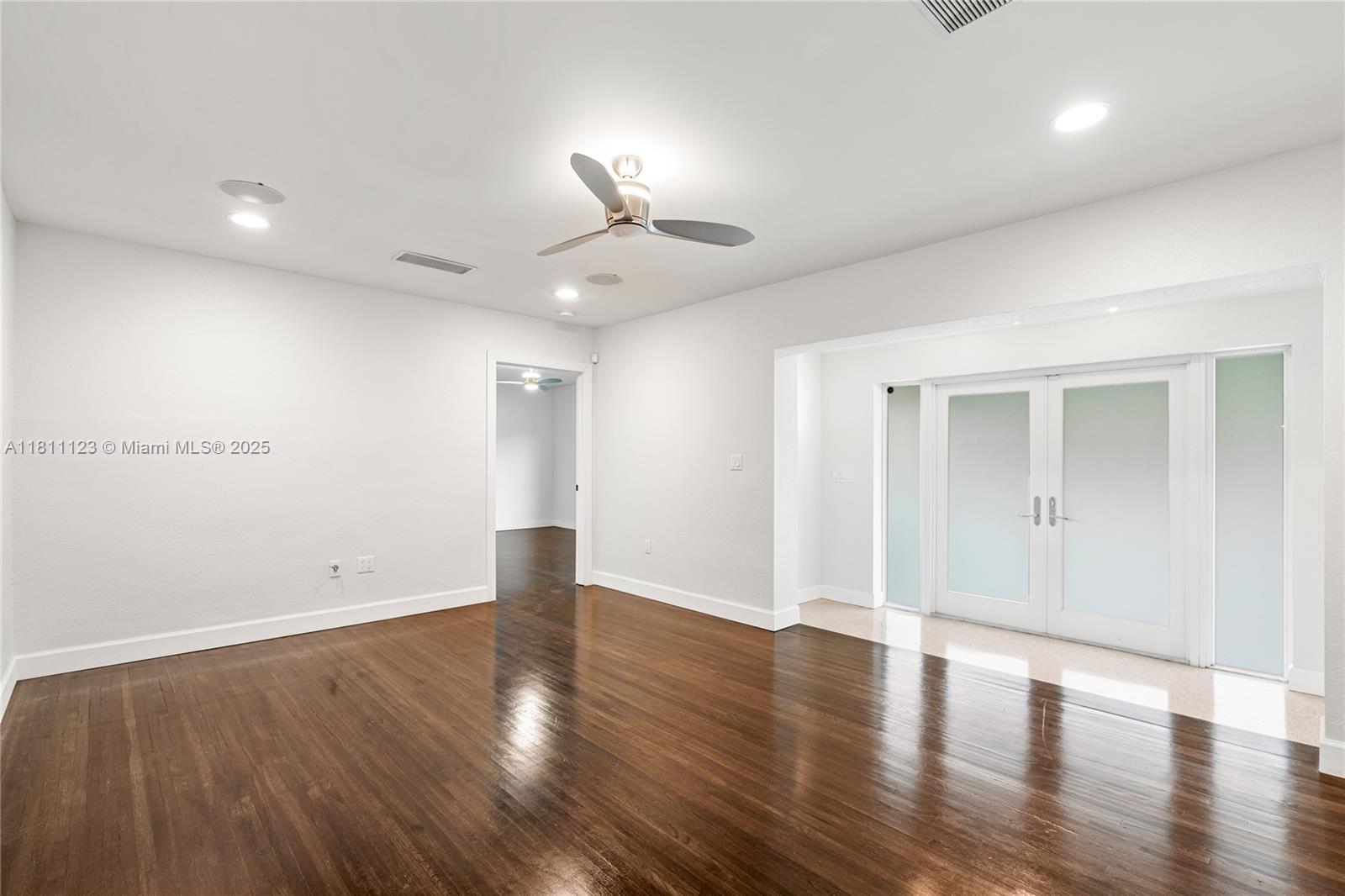 CRYSTAL VIEW - Residential Lease