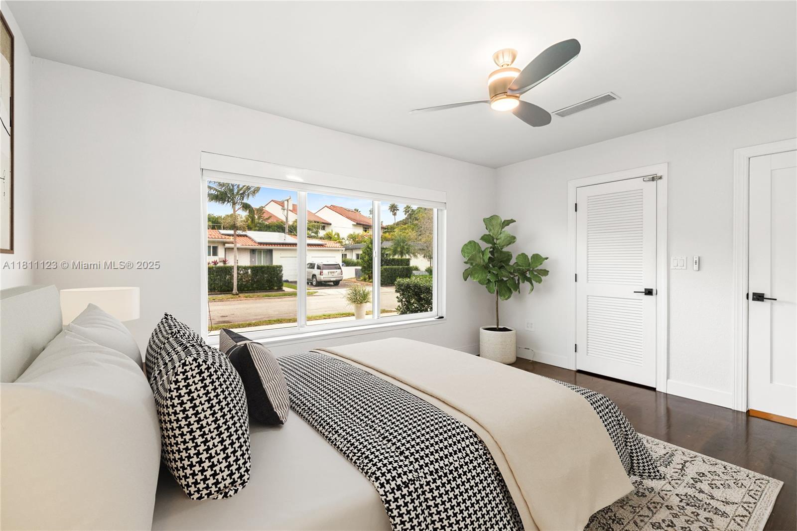 CRYSTAL VIEW - Residential Lease