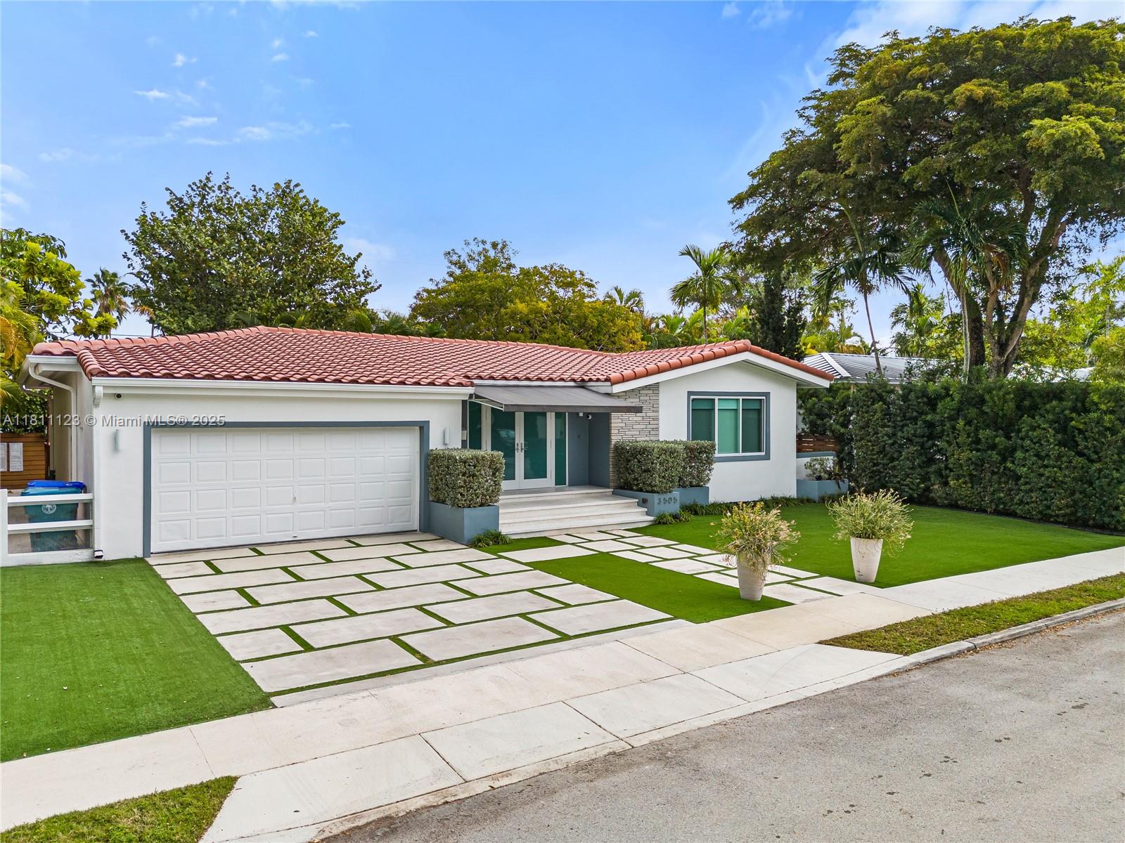 CRYSTAL VIEW - Residential Lease