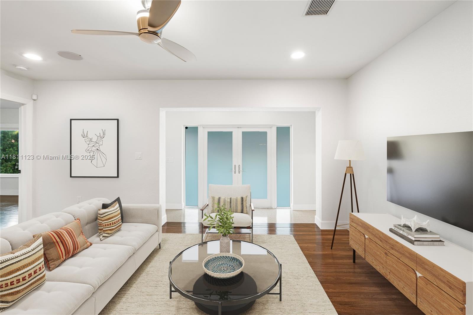 CRYSTAL VIEW - Residential Lease