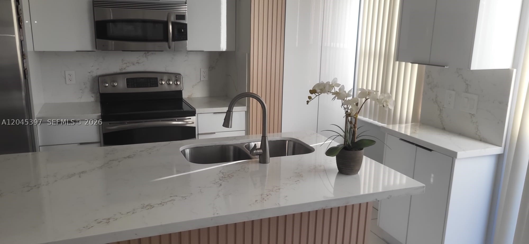 VILLAS AT HARBOR ISLES CO - Residential