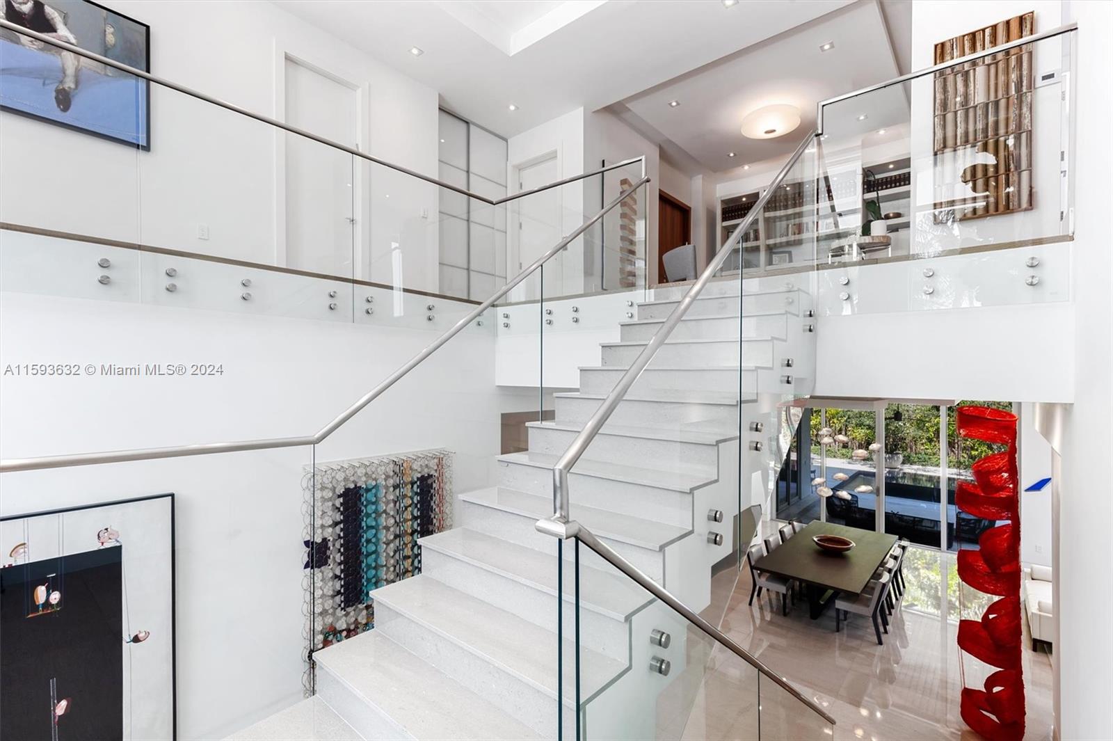 GOLDEN BEACH SEC F - Residential