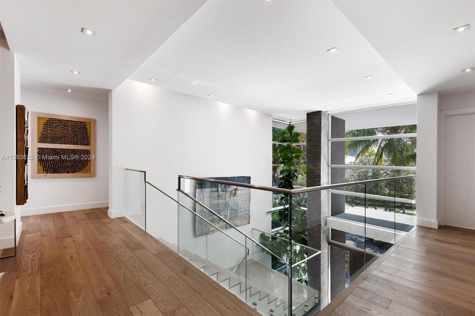 GOLDEN BEACH SEC F - Residential