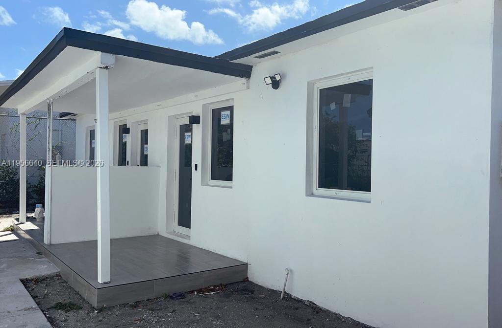 Legal Fourplex!! All units are completely remodeled, the front is 3 beds/1 bath, the Cottage is 2 beds/1 bath, and
2 units of 2 beds/1 bath in the back. parking spaces are available; all new ceramic tile flooring, new kitchen, new
AC, new lighting, common yard area, security cameras, nest thermostat, and all freshly painted; washer and dryer
on-site a. Great location, close to Hallandale Beach, shops, and restaurants. The tenant is responsible for all
utilities, electricity, and water, all separate meters. All tenants are under a lease. Tenant occupied! Do not disturb!!
ANNUAL NET GROSS INCOME $103K. ANNUAL NET INCOME 83K