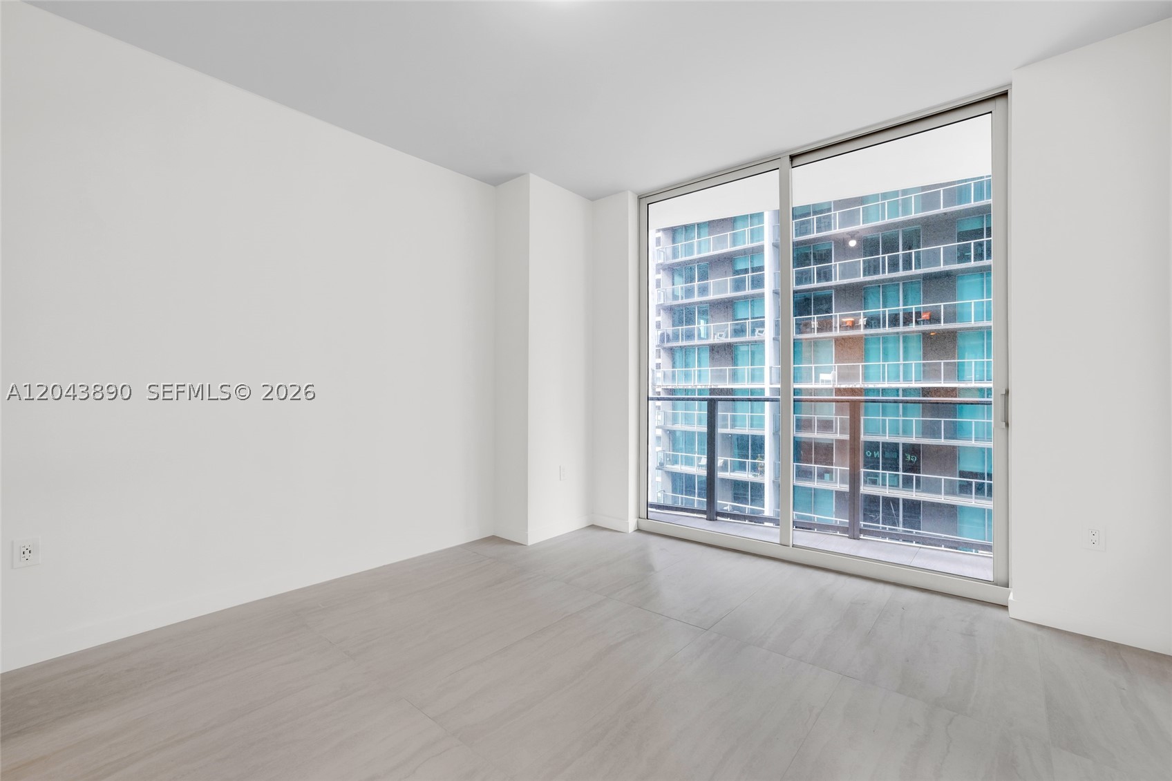 VICEROY BRICKELL - Residential