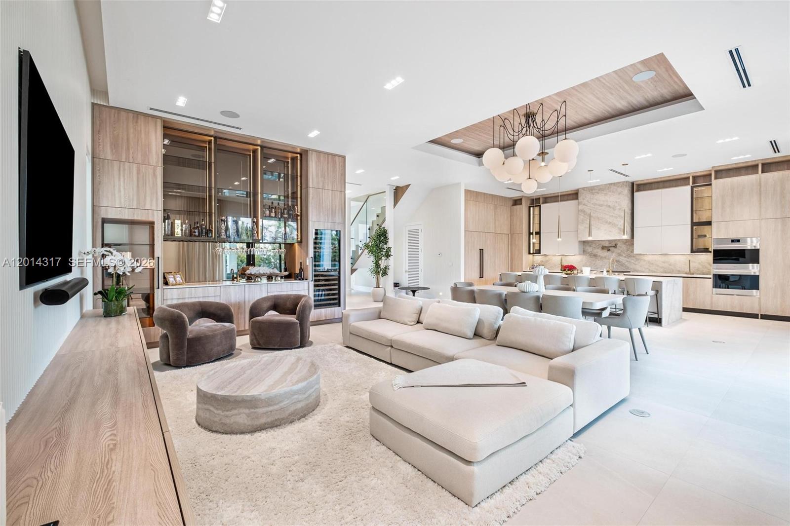 ALTOS DEL MAR NO 5 - Residential