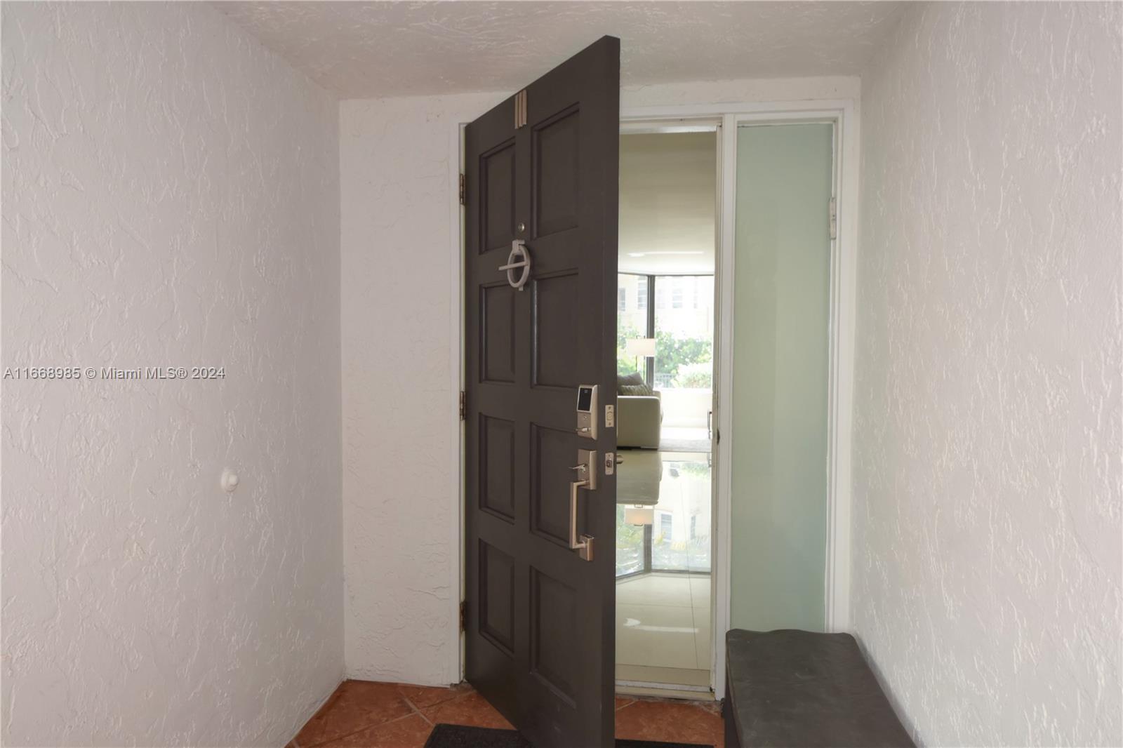TOWNHOUSES OF HIGHLAND BE - Residential Lease