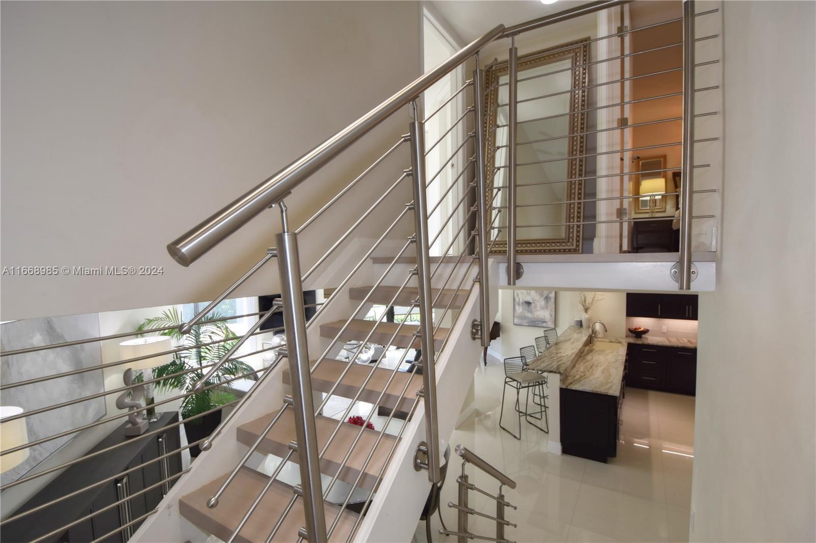 TOWNHOUSES OF HIGHLAND BE - Residential Lease