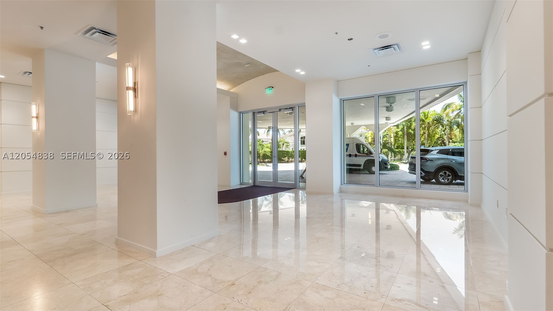 OCEANVIEW BUILDING B COND - Residential