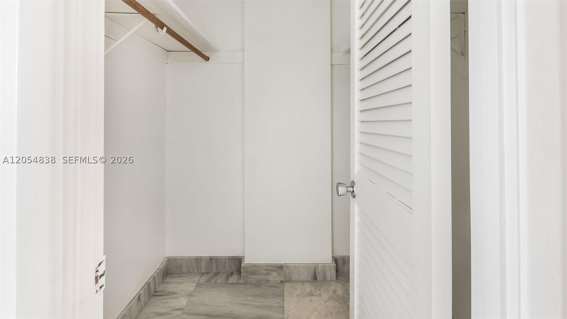 OCEANVIEW BUILDING B COND - Residential