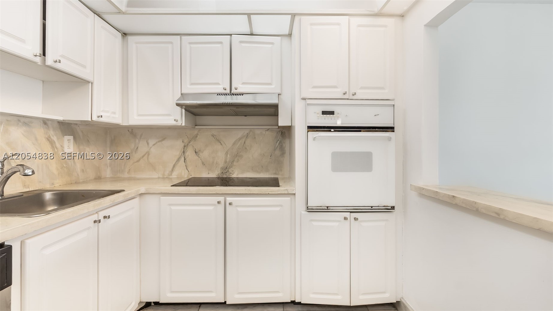 OCEANVIEW BUILDING B COND - Residential