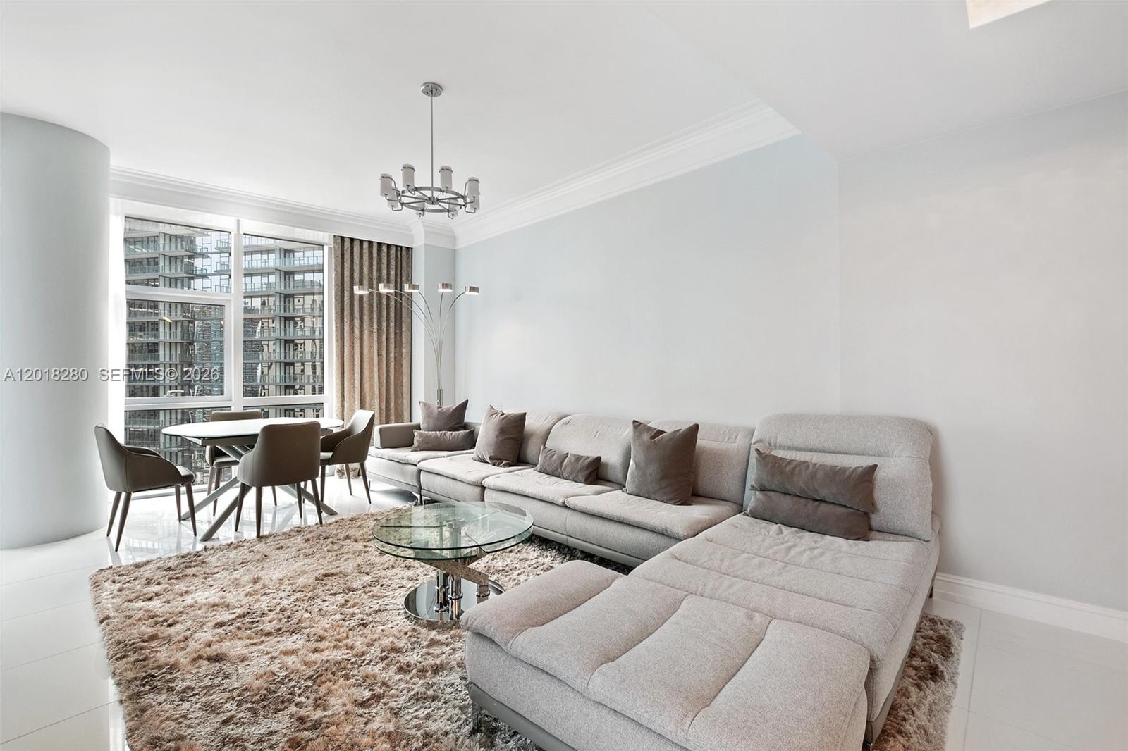 PARAMOUNT MIAMI WORLDCENT - Residential Lease
