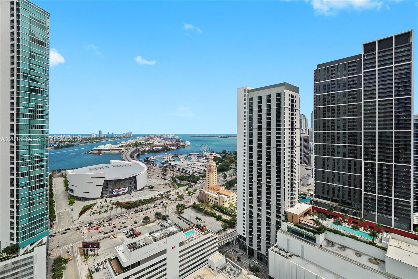 PARAMOUNT MIAMI WORLDCENT - Residential Lease
