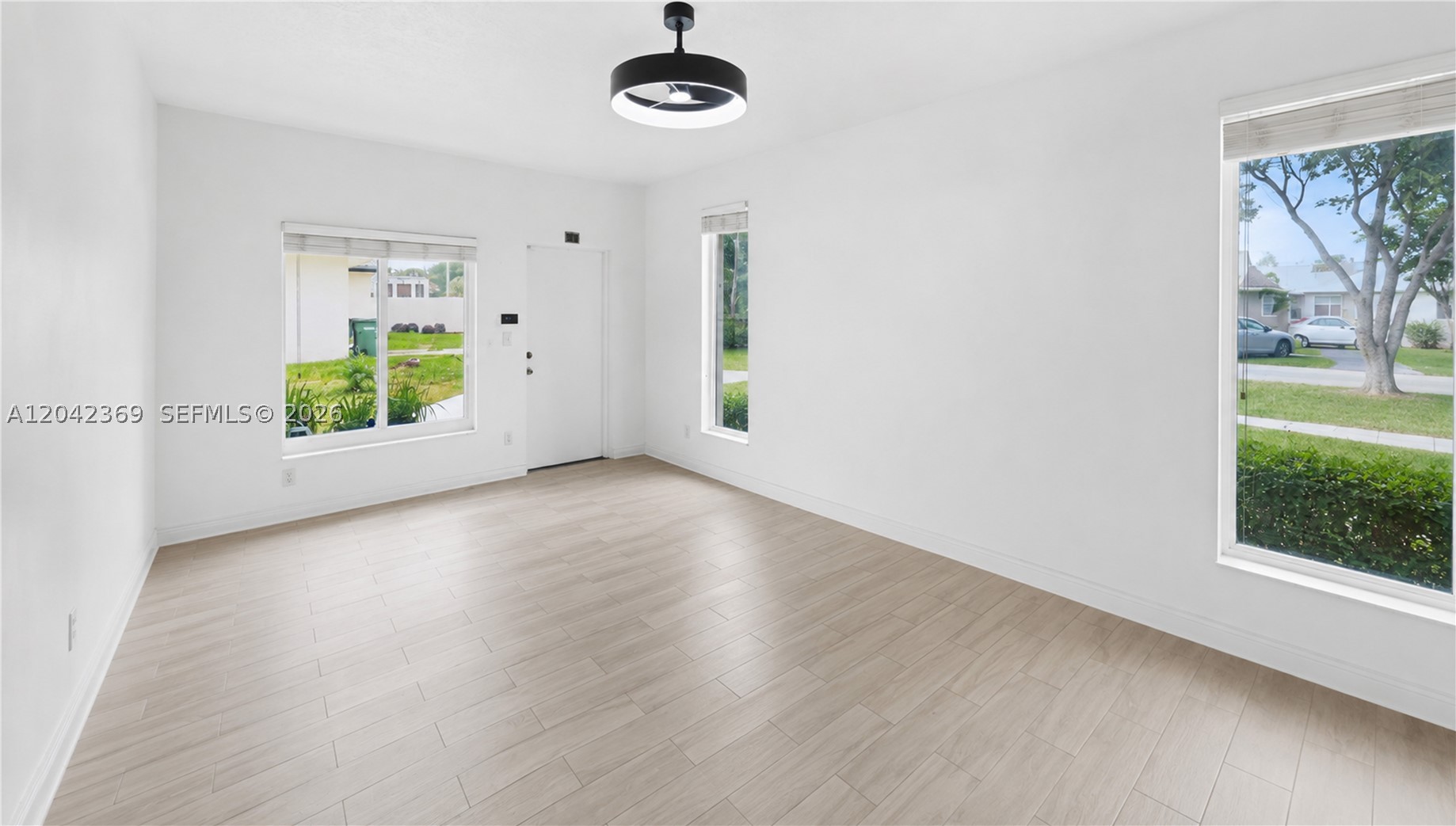 DOWNER PALMS DIV NO 1 - Residential