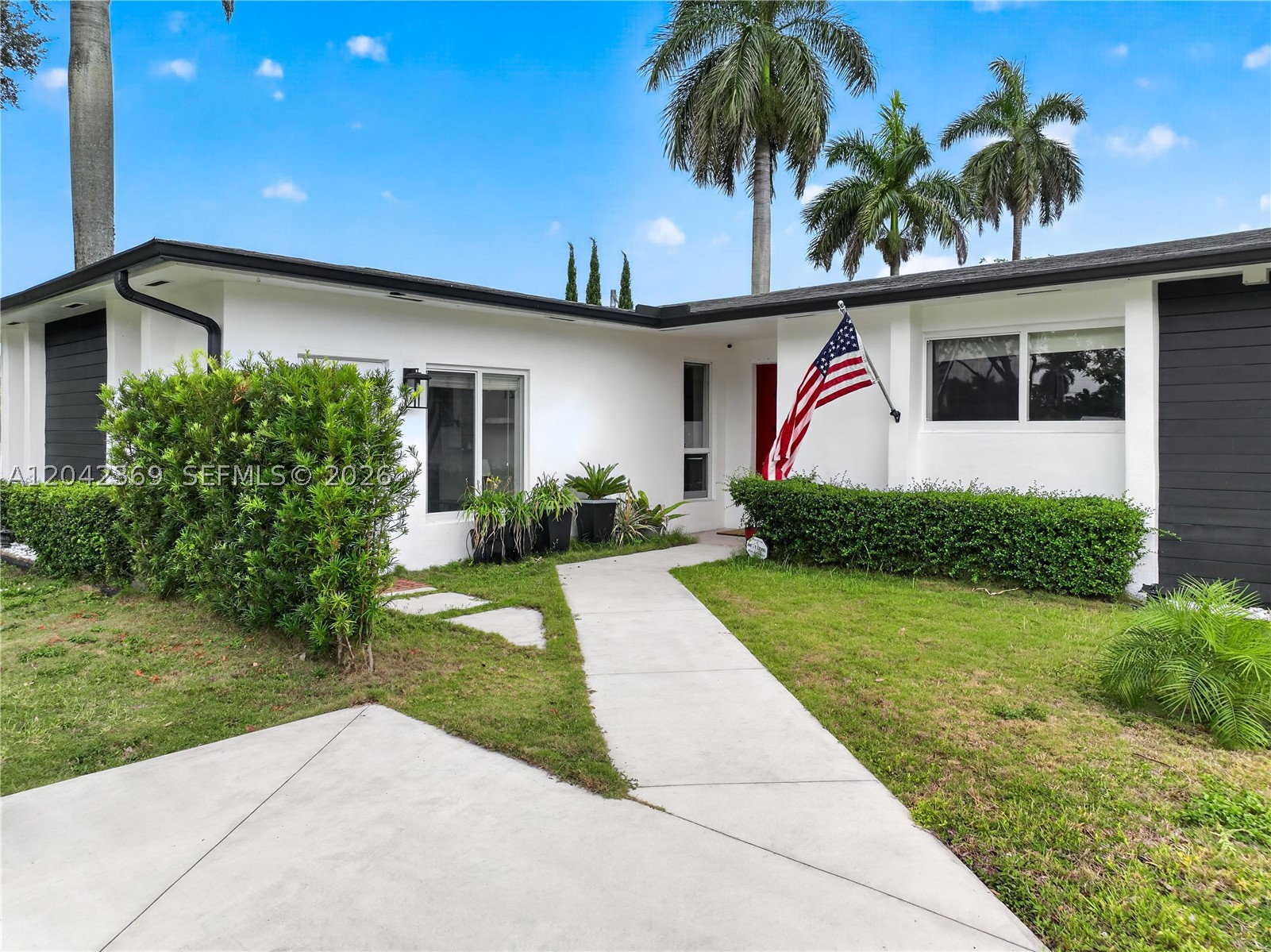DOWNER PALMS DIV NO 1 - Residential