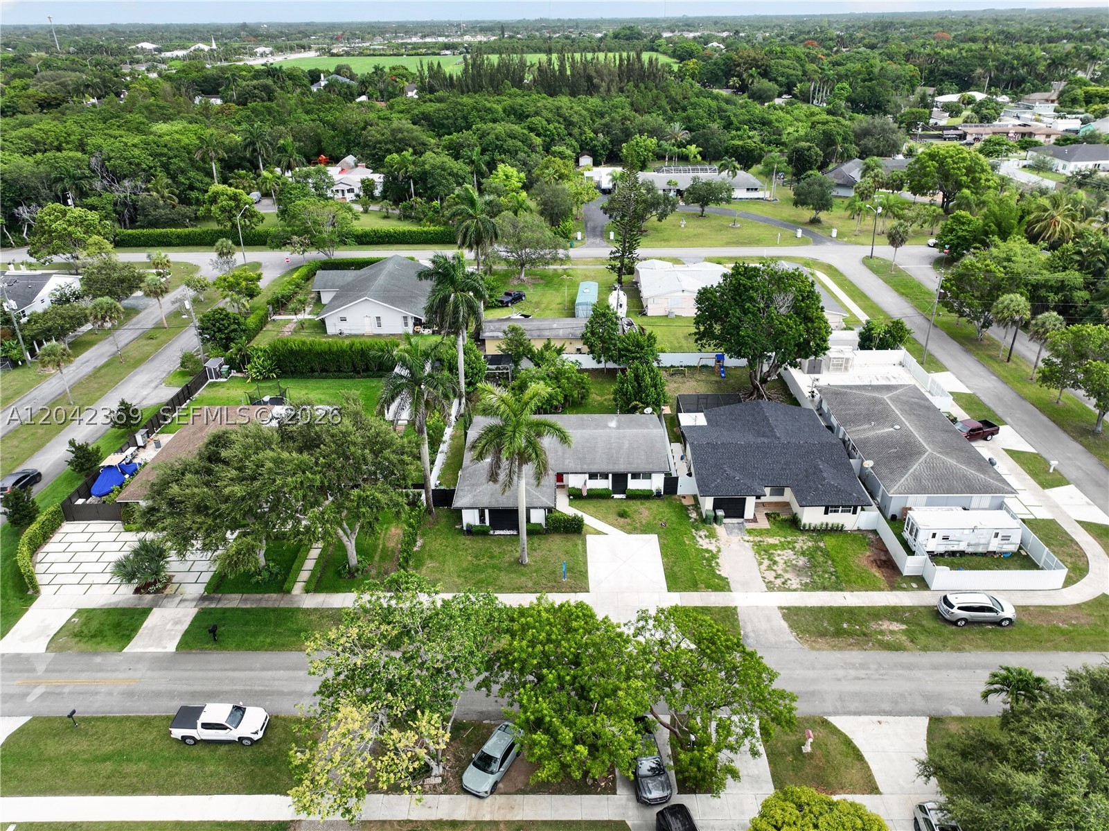 DOWNER PALMS DIV NO 1 - Residential