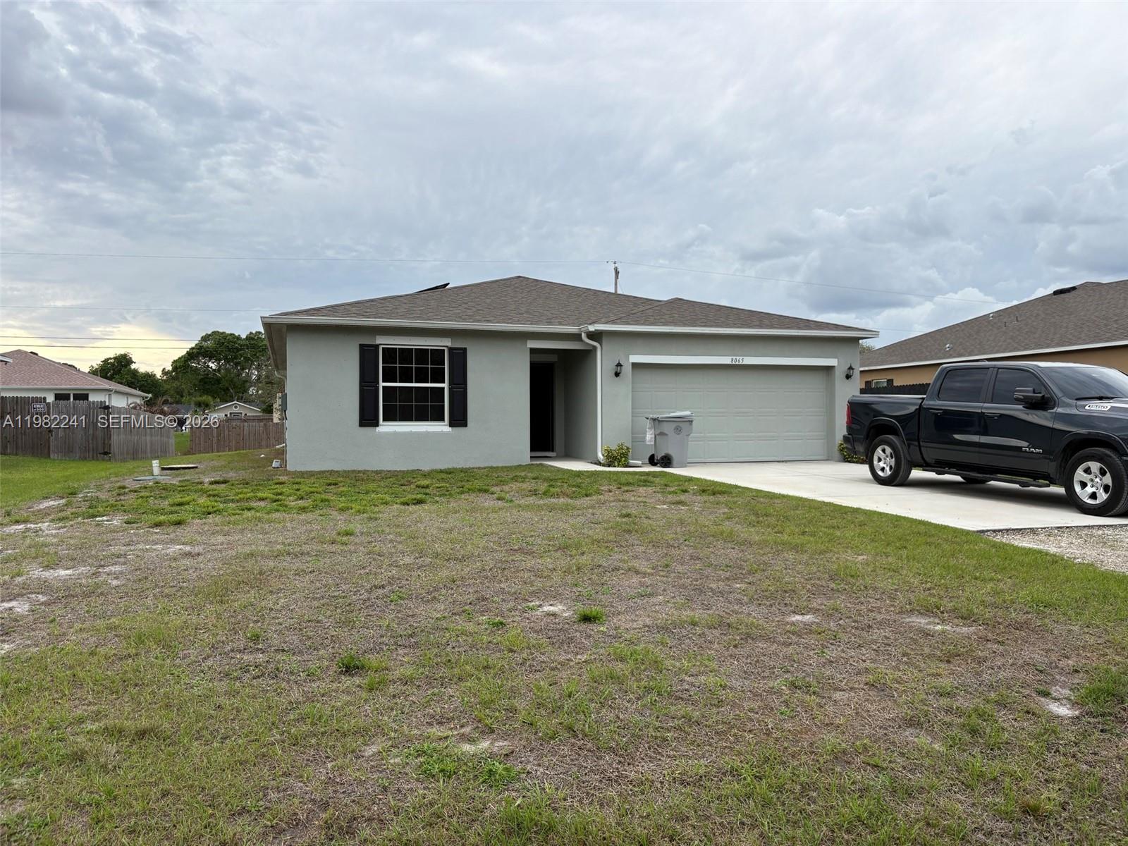 VERO LAKE ESTATES UNIT F - Residential