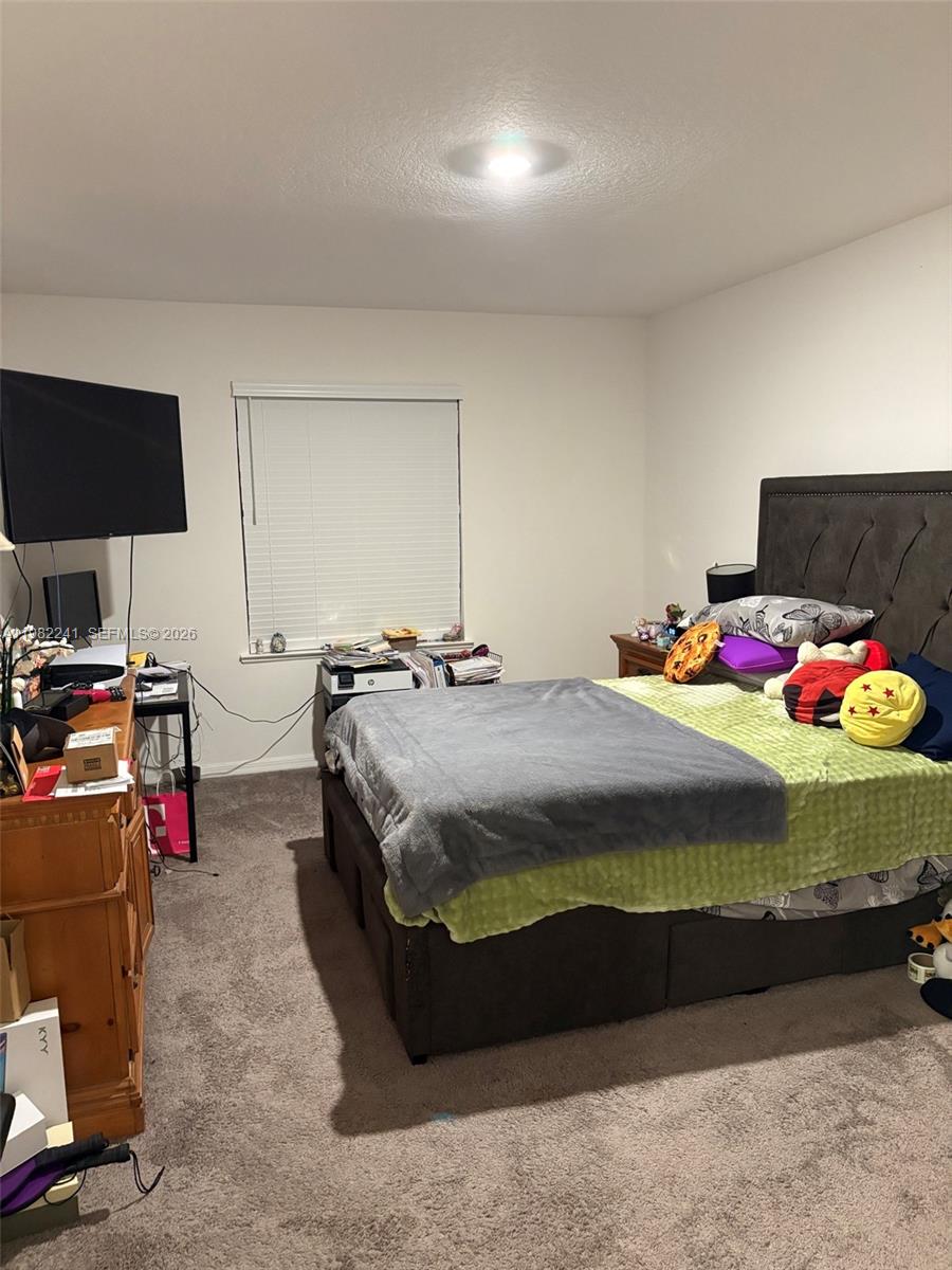 VERO LAKE ESTATES UNIT F - Residential