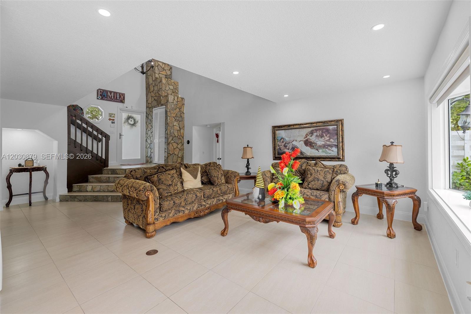 COUNTRY WALK SEC 2 - Residential Lease