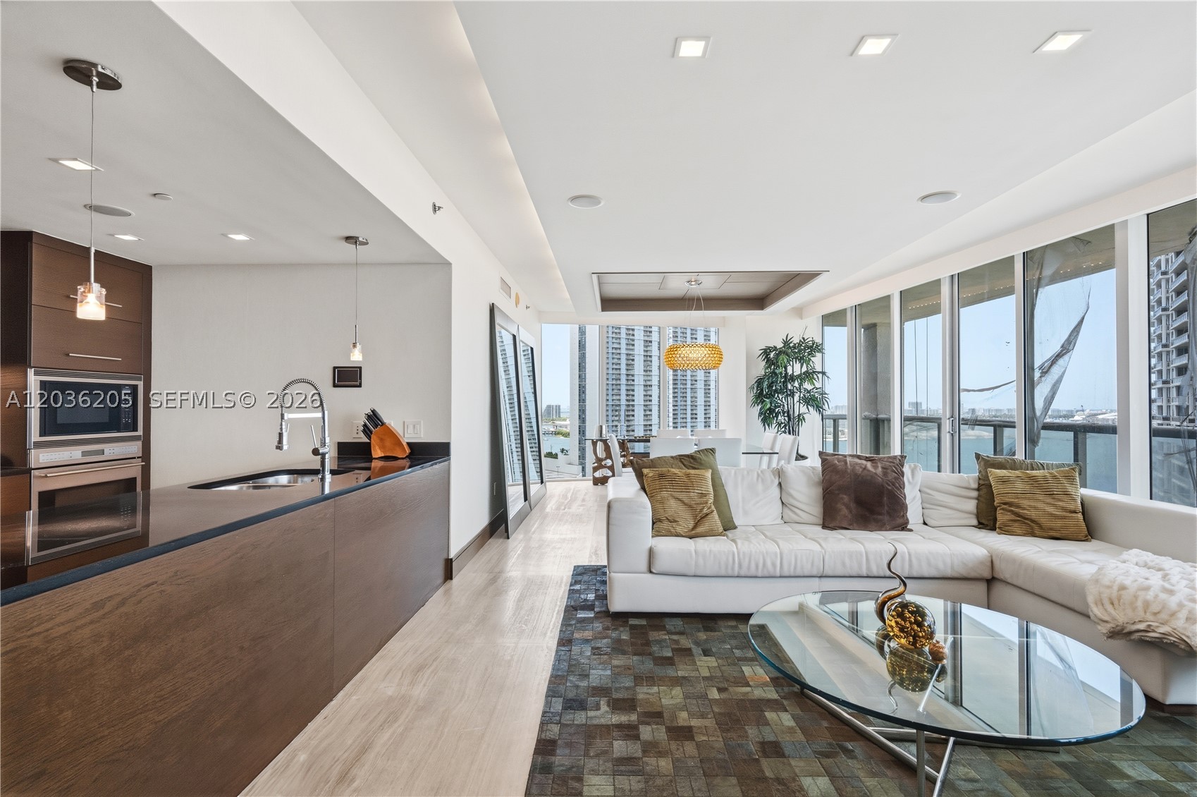 ICONBRICKELL CONDO NO 1 - Residential