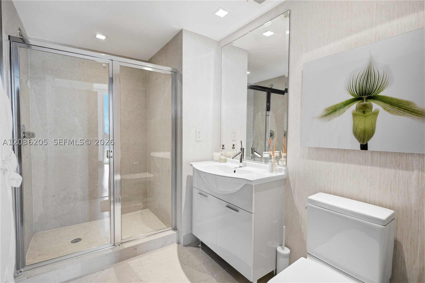 ICONBRICKELL CONDO NO 1 - Residential