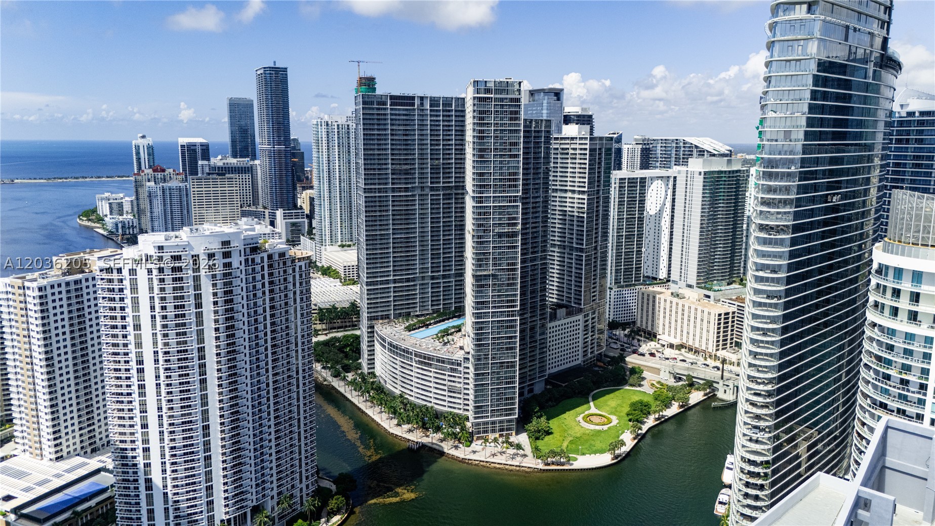 ICONBRICKELL CONDO NO 1 - Residential