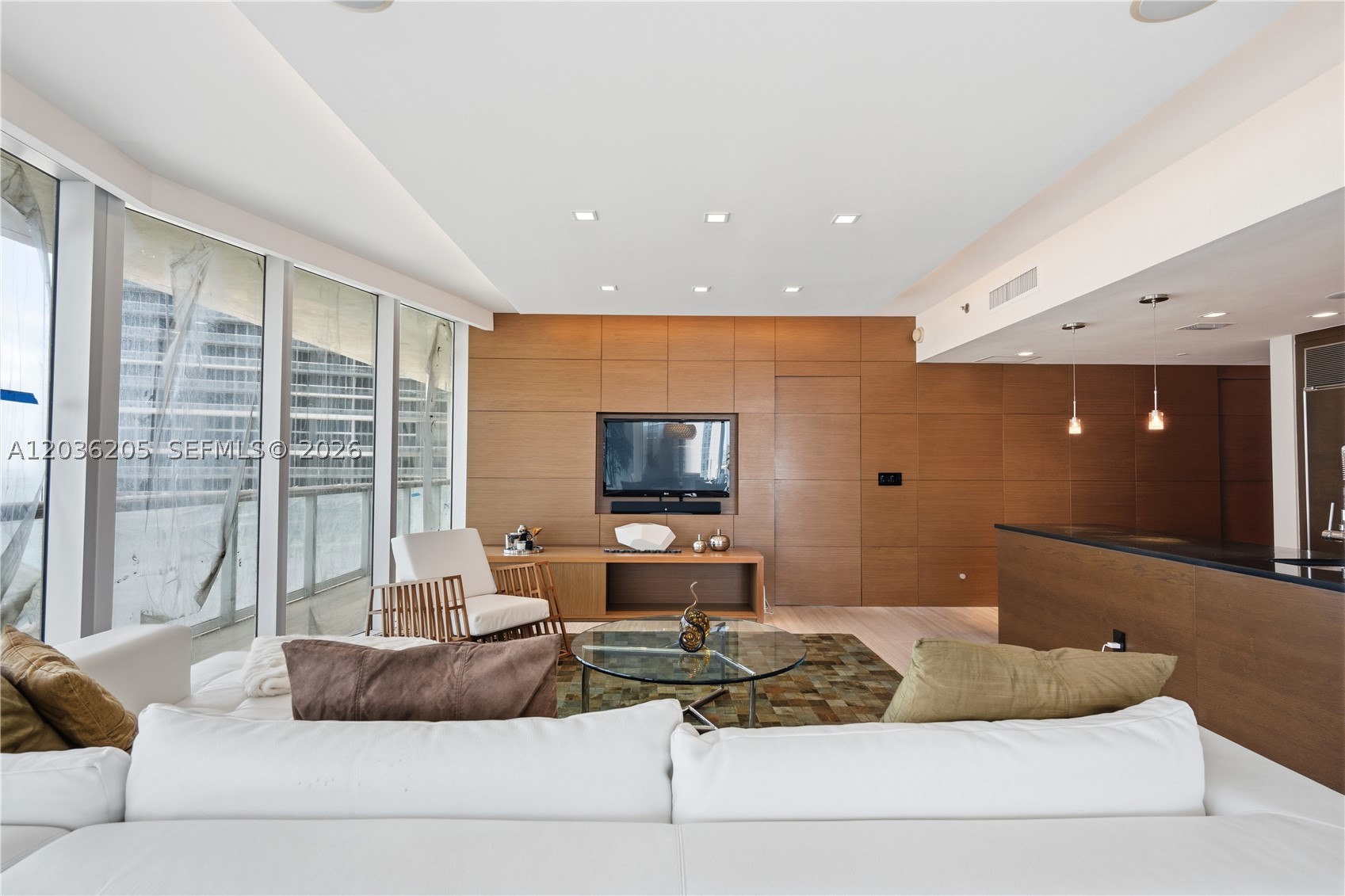 ICONBRICKELL CONDO NO 1 - Residential