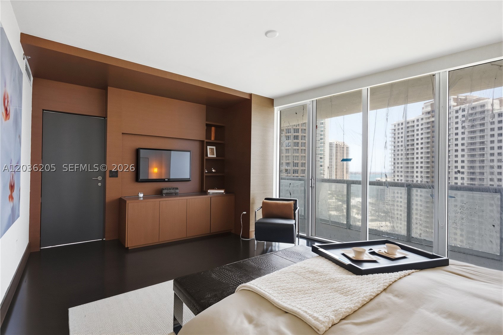 ICONBRICKELL CONDO NO 1 - Residential