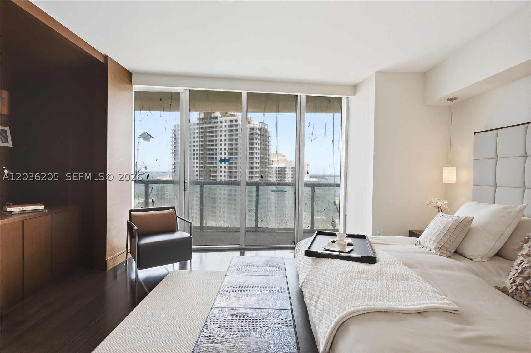 ICONBRICKELL CONDO NO 1 - Residential