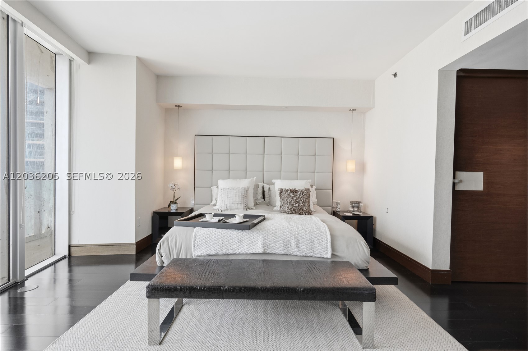 ICONBRICKELL CONDO NO 1 - Residential