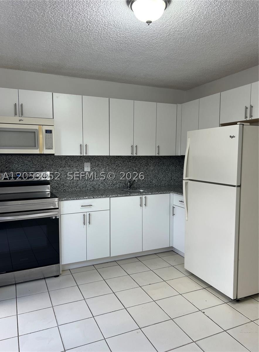 Mira Villas Condo - Residential