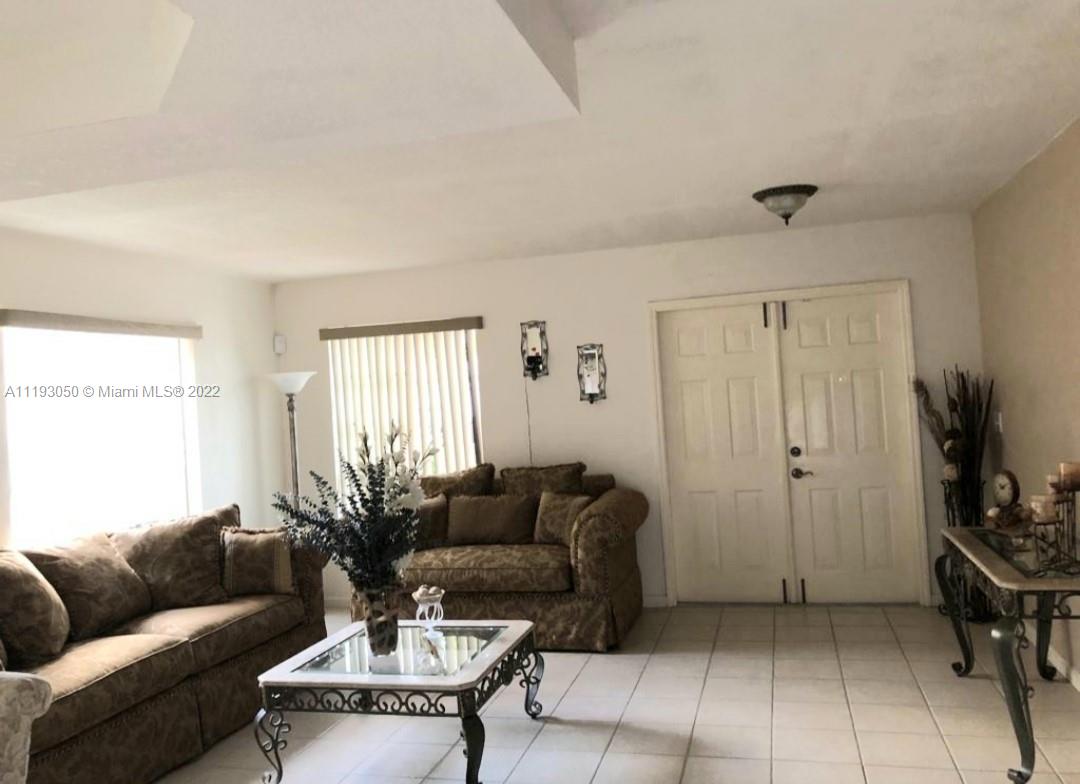OAK CREEK NORTH - Residential