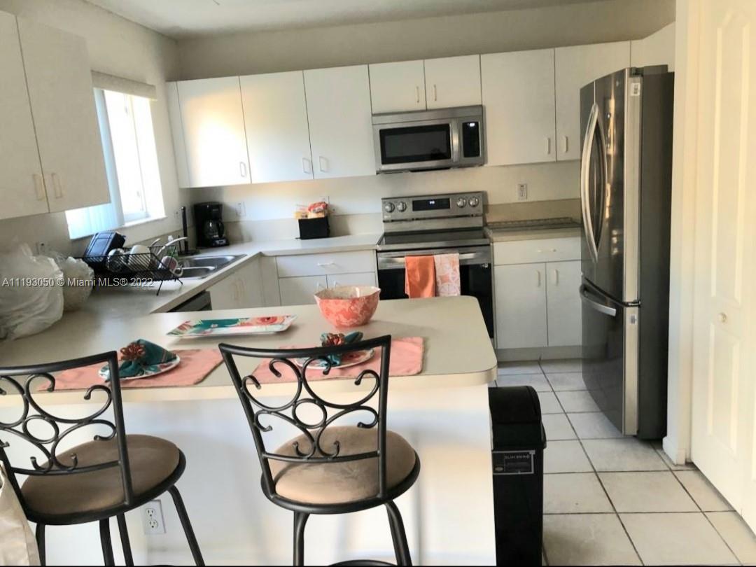 OAK CREEK NORTH - Residential