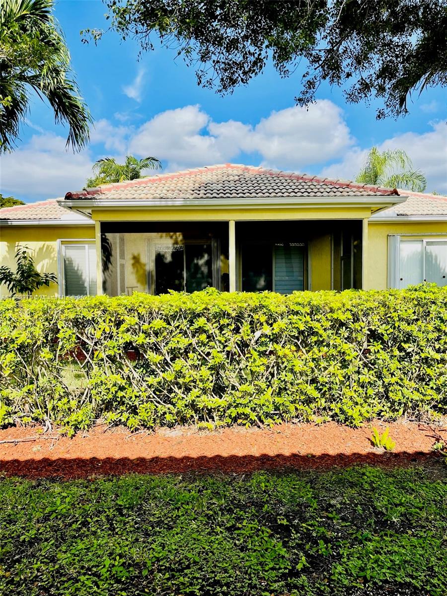 KEYS-GATE NO 1 - Residential Lease