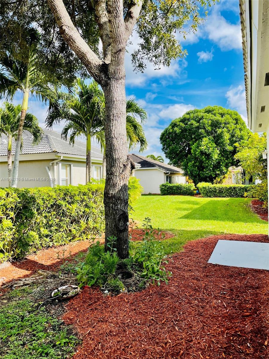 KEYS-GATE NO 1 - Residential Lease