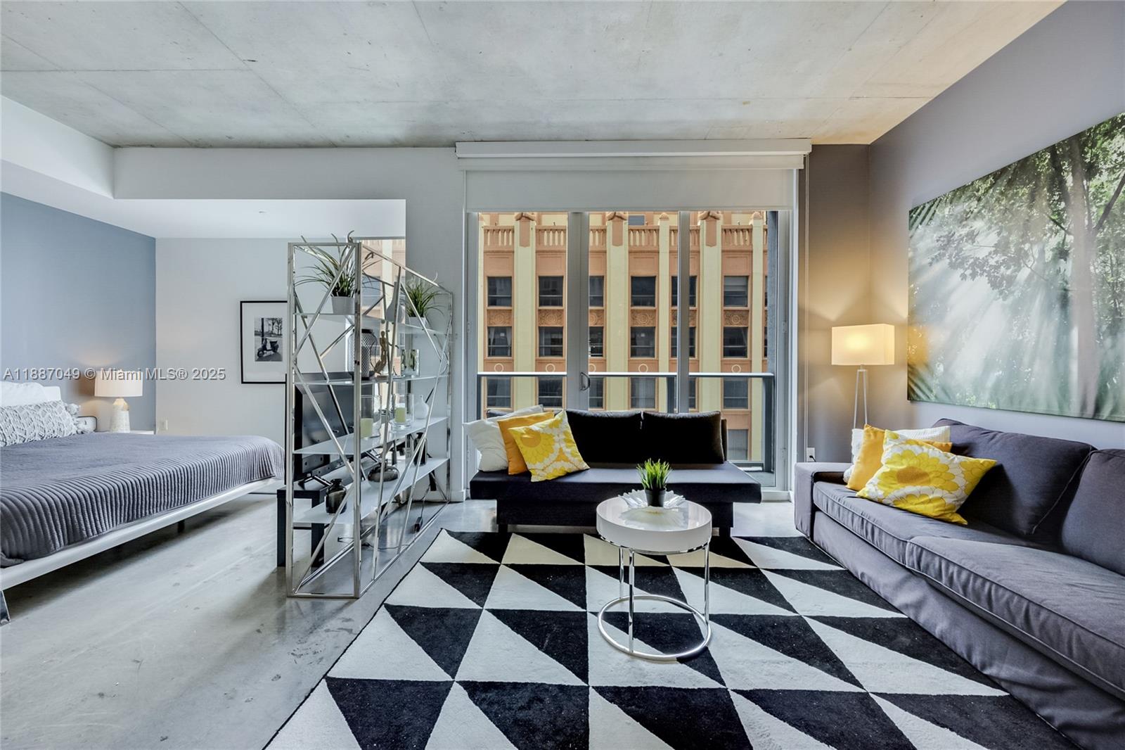 CENTRO CONDO - Residential