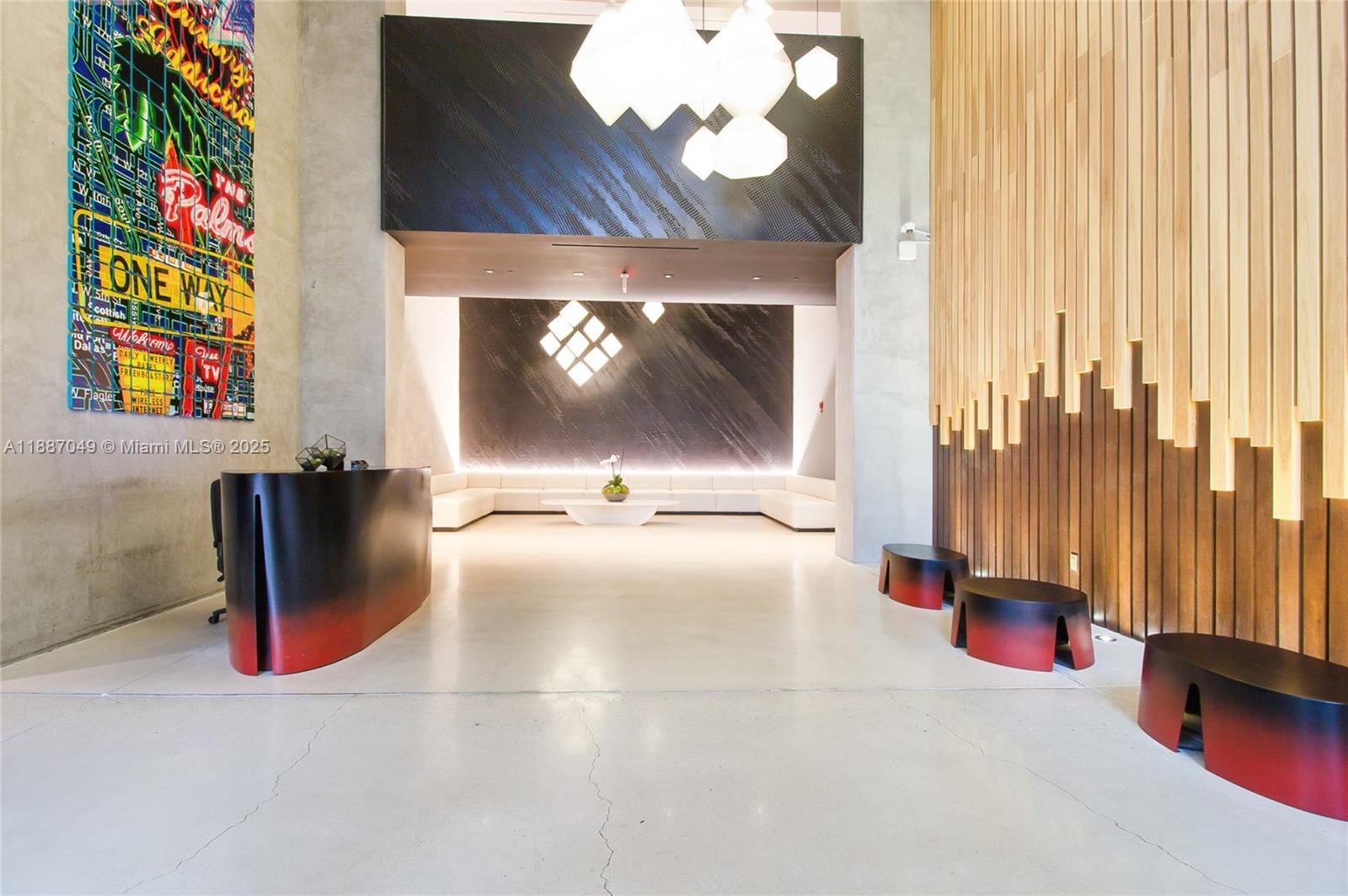CENTRO CONDO - Residential