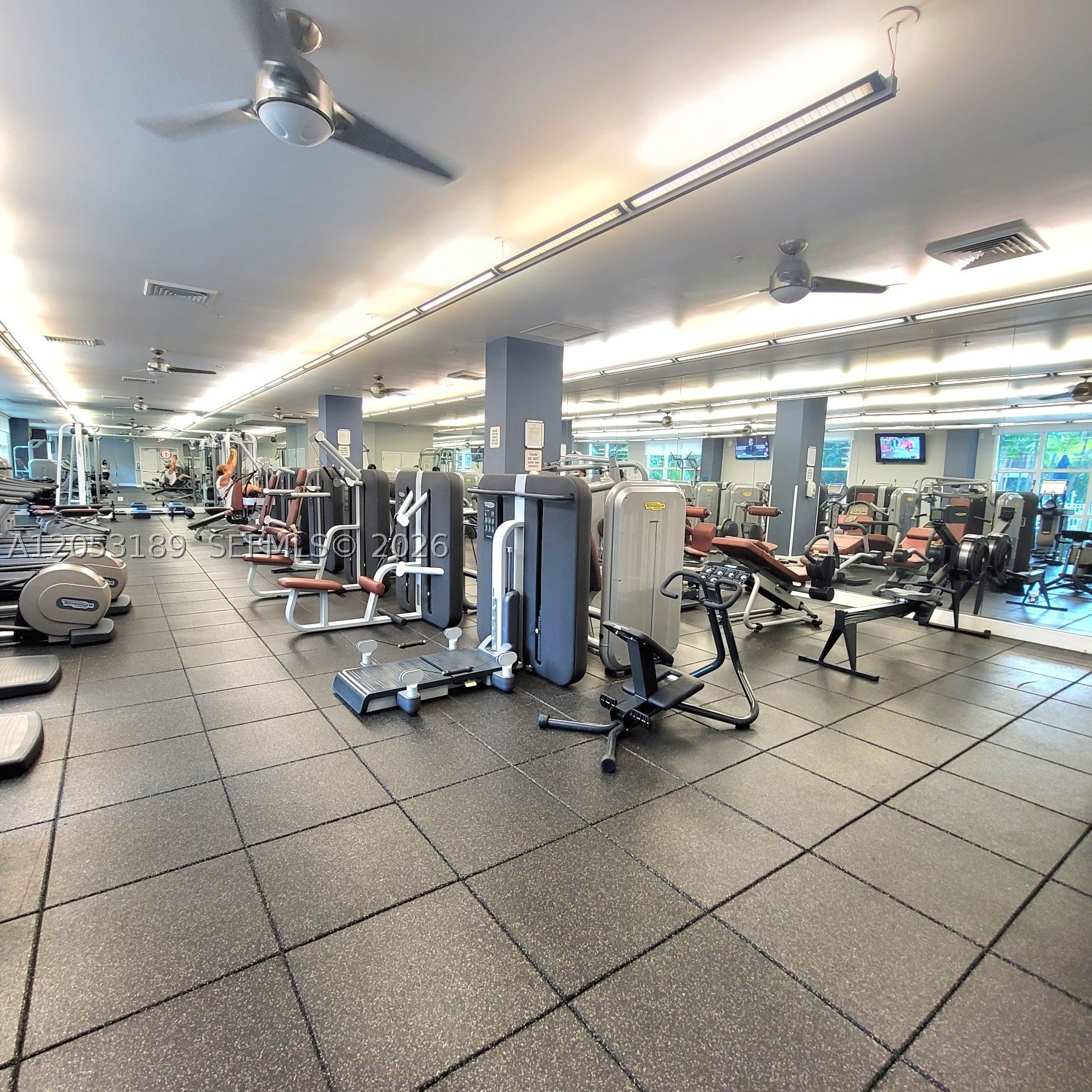 CITE CONDO - Residential Lease