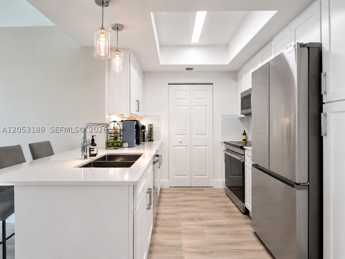 CITE CONDO - Residential Lease