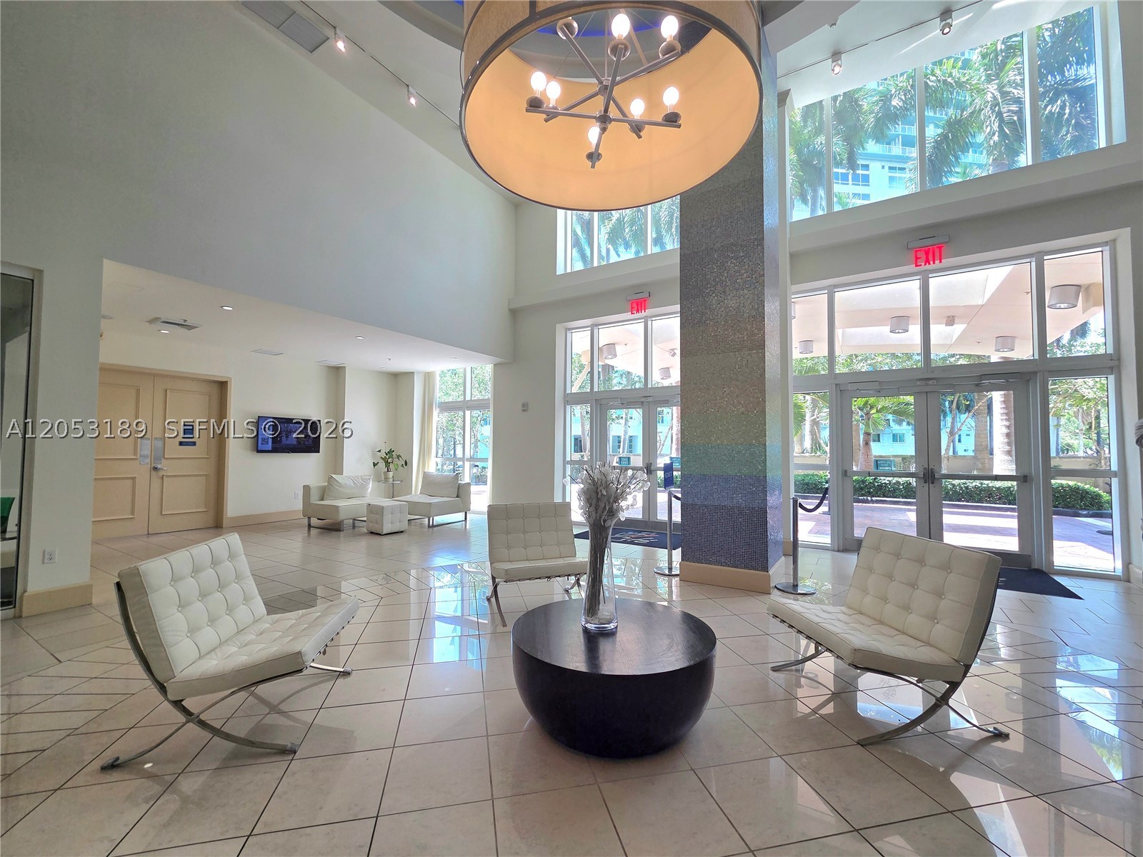 CITE CONDO - Residential Lease