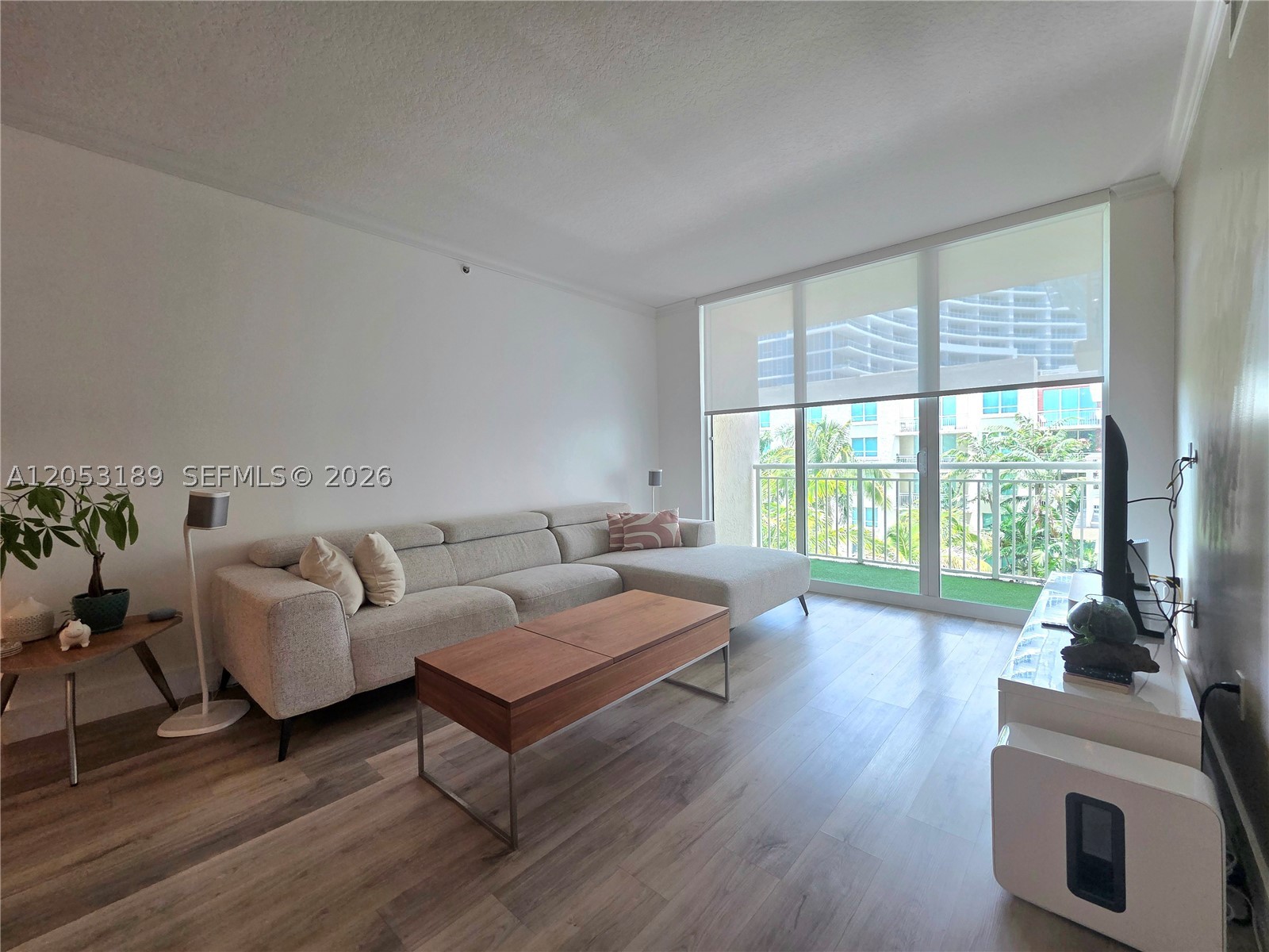 CITE CONDO - Residential Lease