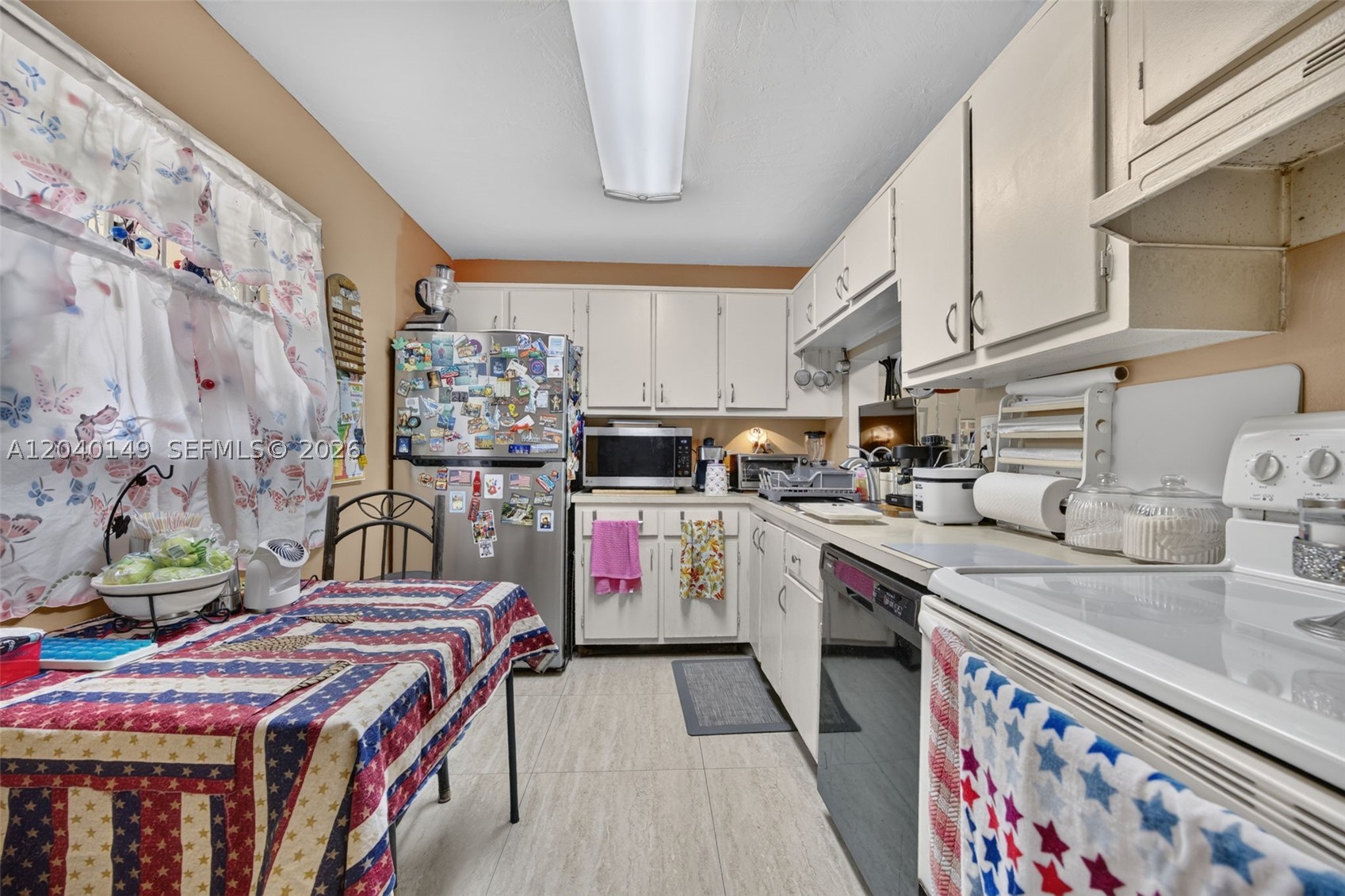 KENDALL ACRES WEST CONDO - Residential