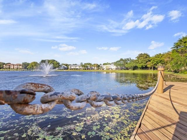 POND APPLE PLACE IV-C CON - Residential